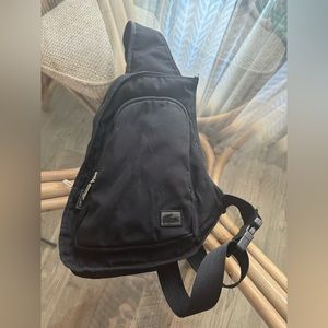 LACOSTE MENS CROSSBODY BAG